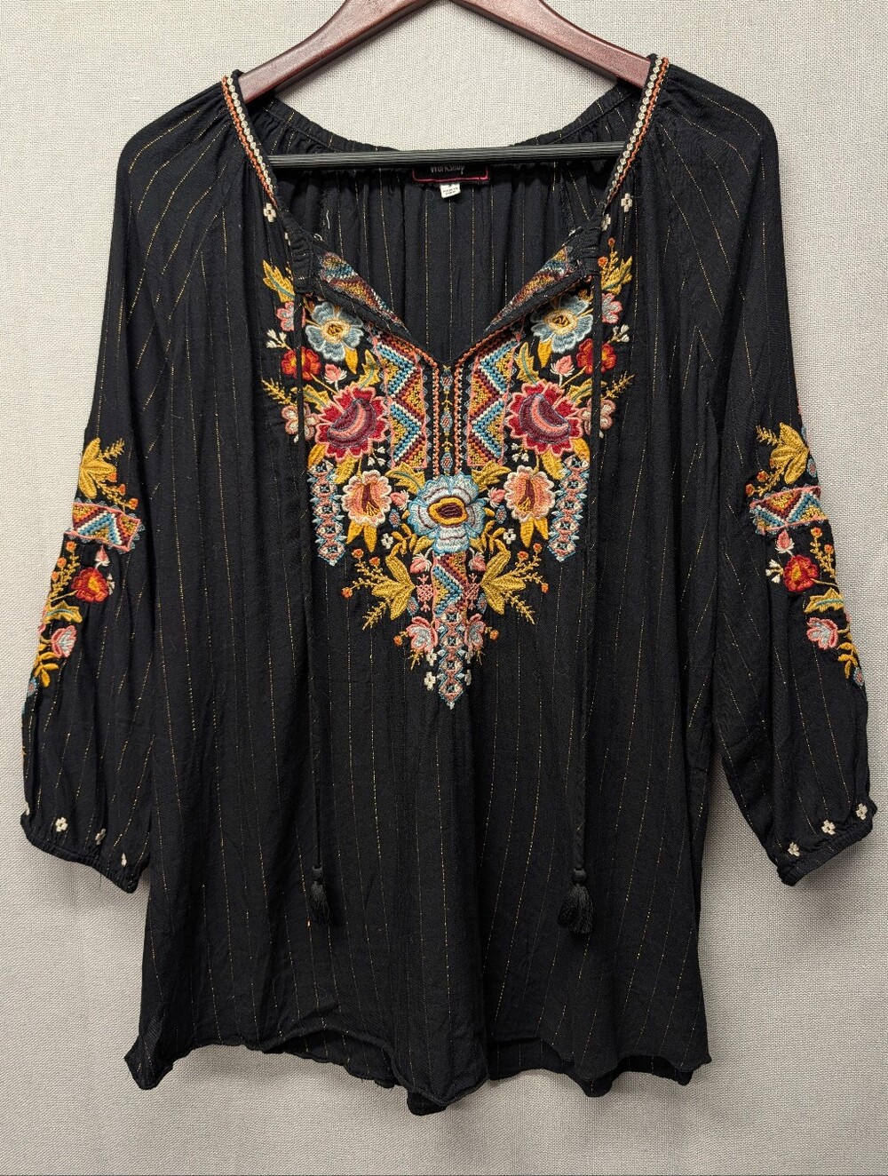 Johnny Was Black V-Neck Tunic with Metallic +Multicolor Floral Embroidery Size S